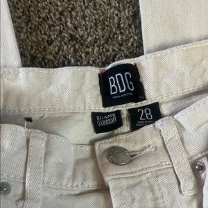 BDG Off-White Relaxed Straight Jeans